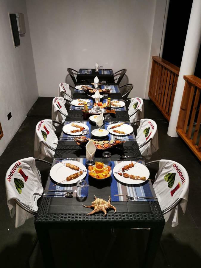 Thila Farm View Hotel Thoddoo Bagian luar foto